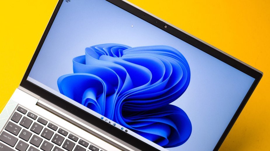 Coraz więcej osób ma Windows 11. Króluje jednak starsza wersja. Co z Windows 7?