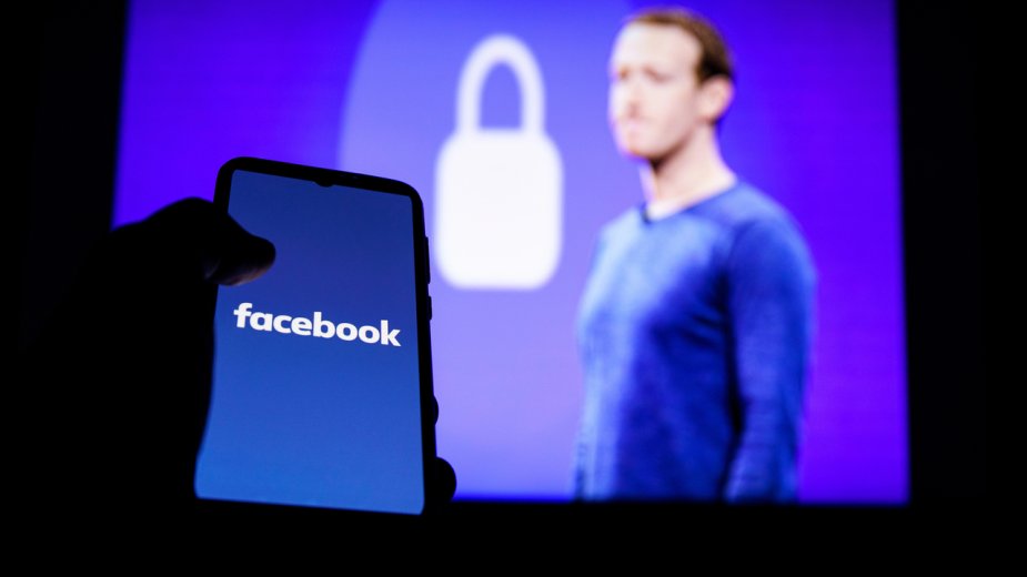 Masz konto na Facebooku? Mamy złą wiadomość. Hakerzy ujawnili gigantyczną bazę danych