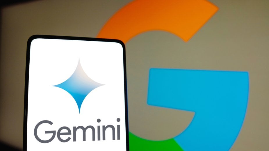 Google Gemini staje się bardziej personalne. Funkcja „Saved Info” teraz dostępna za darmo