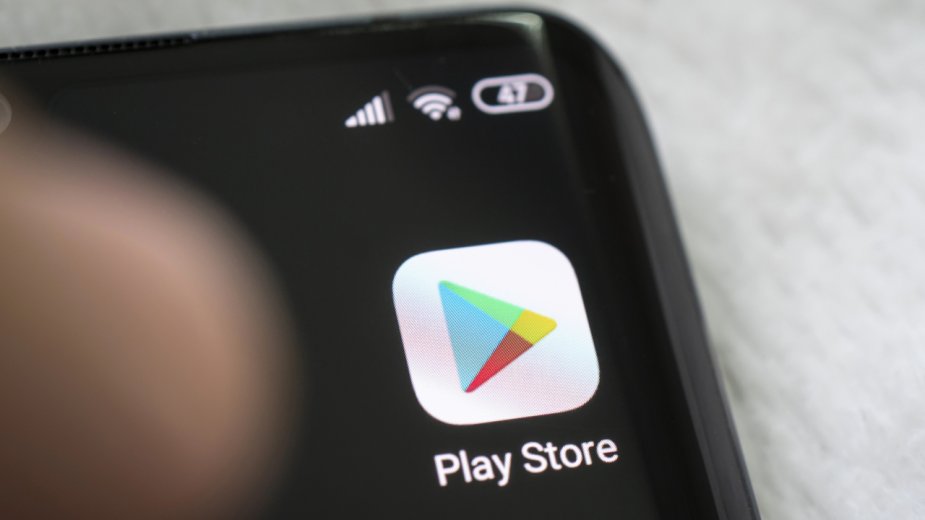 Google Play traci aplikacje - niemal połowa zniknęła z powodu naruszenia zasad