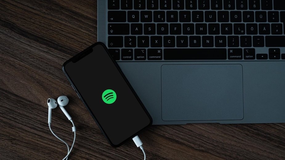 iPhone sypie piach w tryby Spotify. Od 3 września utrudnienia dla użytkowników