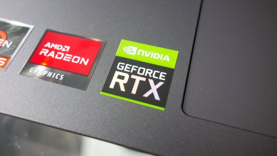 Chcesz kupić laptopa do gier? Poczekaj jeszcze chwilę, zaraz wejdą karty GeForce RTX 50