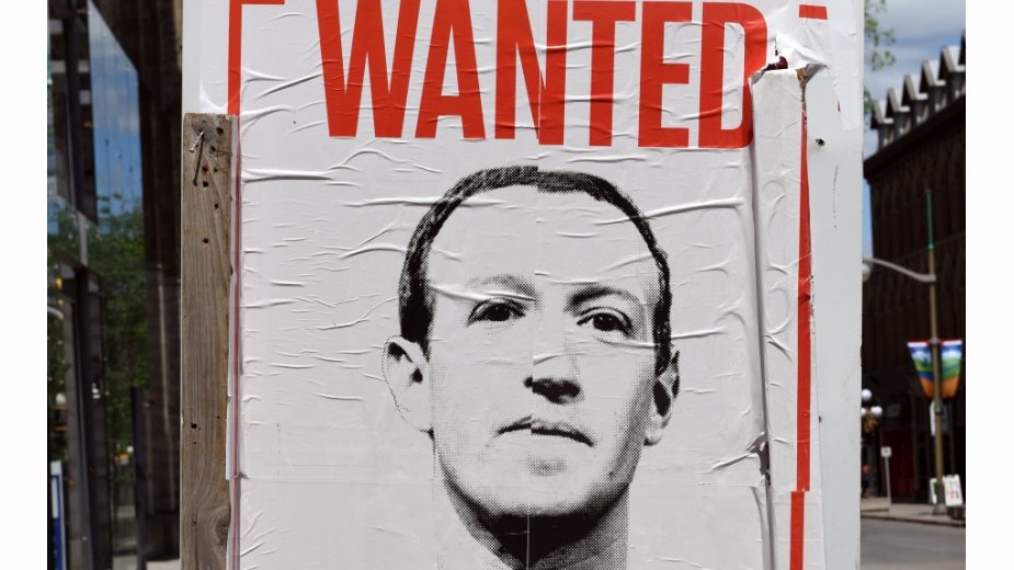 Mark Zuckerberg osobiście pozwany za Cambridge Analytica i wyciek danych z Facebooka