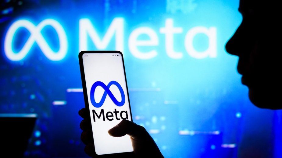 Meta umożliwia teraz użytkownikom z UE odseparowanie kont na Facebooku, Messengerze i Instagramie