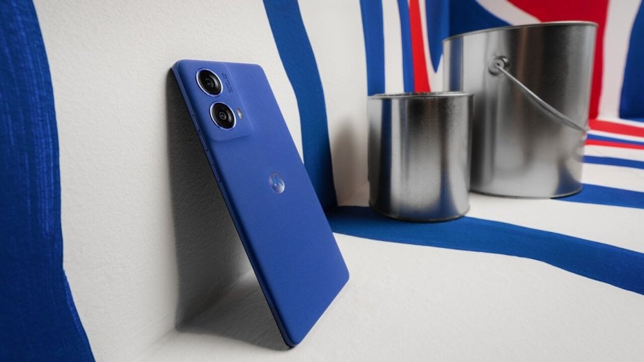 Motorola prezentuje moto g85 5G. Smartfon ze średniej półki