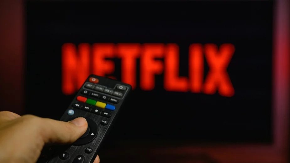 Netflix rezygnuje z cenzury przez odpływ użytkowników. "Wrażliwi pracownicy powinni odejść"