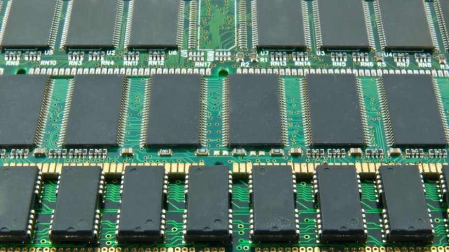 Producenci pamięci DRAM mogą odetchnąć. Wkrótce powrócą do rentowności, więc może być drożej