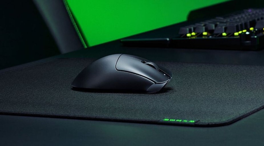 Razer DeathAdder V3 HYPERSPEED - nowa ultralekka, bezprzewodowa mysz dla wymagających graczy