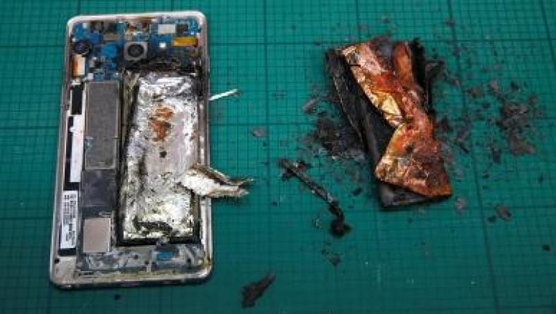 Samsung zdradził powody wybuchających smartfonów Note 7