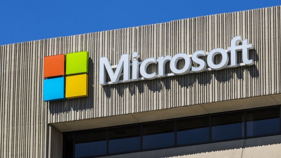 UE oskarża Microsoft o potajemne zbieranie danych dzieci