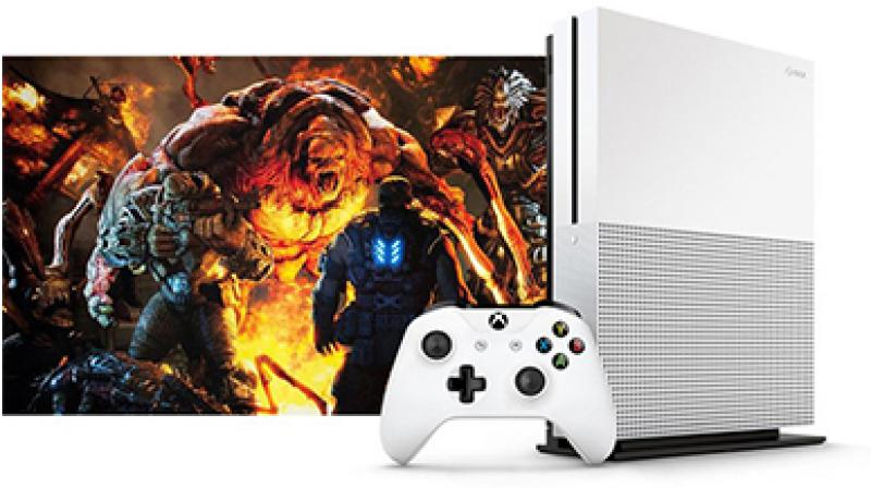 Xbox One S - zdjęcia przedstawiające odświeżoną konsolę Microsoftu 