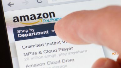 Amazon całkowicie znosi zakaz wnoszenia telefonów pracowników na hale magazynowe
