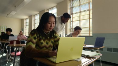 Apple idzie na rekord i wyjaśnia dlaczego MacBook Neo dostał starszy procesor
