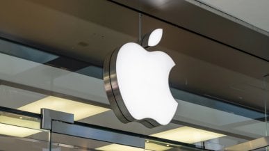 Apple zareklamowało smartfon największego konkurenta. Zabawna wpadka w sieci