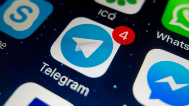 "Apple utknęło w średniowieczu. iPhone'y są przestarzałe i drogie" - twierdzi założyciel Telegrama