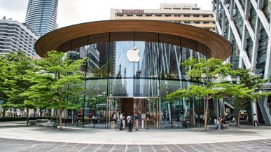 Apple zaskakuje wynikami za Q2 2025. Usługi i iPhone napędzają wzrost