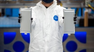 BMW zbuduje w Niemczech fabrykę akumulatorów półprzewodnikowych ze stałym elektrolitem