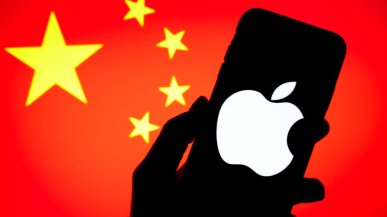 Ceny akcji Apple poleciały w dół, po chińskim zakazie iPhone'ów