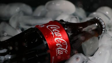 Coca-Cola zhackowana przez prorosyjskich hakerów? Pytali w ankiecie, kogo mają zaatakować