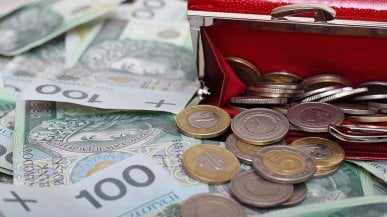 Jesteś klientem tego banku? KNF ostrzega, można stracić pieniądze