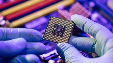 DDR5 jest za drogie, więc Intel chce zrobić krok wstecz. Oto plan