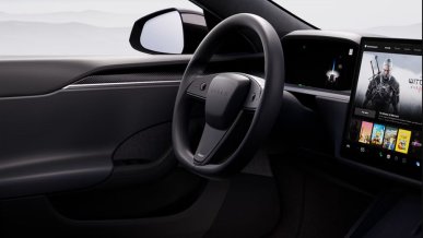 Elon Musk zmienił zdanie, Model S i X odzyskują okrągłą kierownicę
