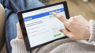 Facebook chce ożywić portal i testuje zmiany. Nawet 5 profili na 1 koncie