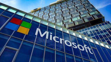 Fałszywe e-maile od Microsoftu krążą po sieci. Tak oszuści wyłudzają dane