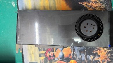 GeForce RTX 4080 SUPER z 32 GB. Chińczycy potrafią
