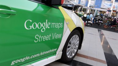 Google przyłapało nagiego policjanta i teraz musi zapłacić