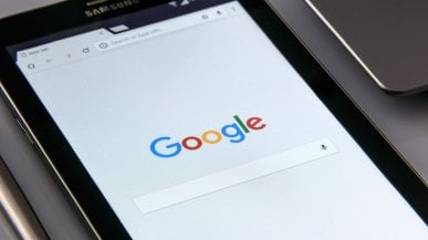 Google wstrzymuje sprzedaż wszelkich reklam w Rosji