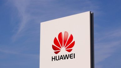 Huawei podobno ma tajemną sieć fabryk do produkcji chipów. To sposób na ominięcie sankcji USA?