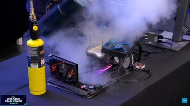 Intel Core i9-13900K wykręcony na ciekłym azocie do 8,2 GHz