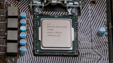 Intel rezygnuje z nazw Pentium i Celeron. Teraz tani Intel to po prostu... "Procesor Intel"