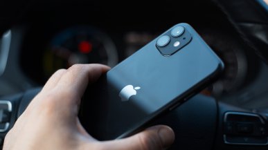 Apple chce zrezygnować z ważnej funkcji w tańszych modelach iPhone 17. Przesadzają
