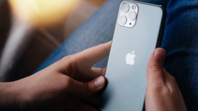 iPhone 17 Pro bez zmian w jednej kwestii? Apple podobno jest zadowolony z obecnego wyboru