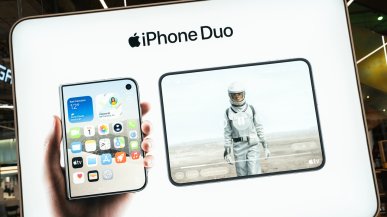 Składany iPhone już w Plusie. Cena? 7569 zł, ale jest warunek