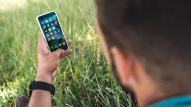 Kolejne przecieki ujawniają z jakich materiałów będzie wykonany iPhone Fold