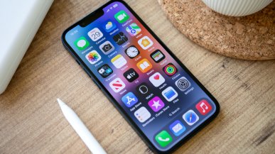 Masowe zgłoszenia użytkowników iPhone'a. W tle kluczowa aplikacja