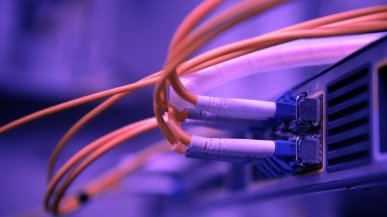 Kabel internetowy może cię podsłuchiwać. Naukowcy udowodnili, że to możliwe