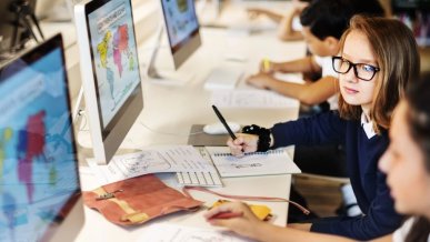 Koniec ery darmowego Wi-Fi w amerykańskich bibliotekach. Trump ogranicza pomoc