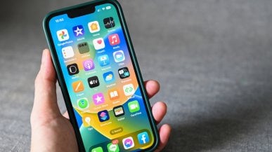 Krytyczna luka w iPhone zagraża milionom użytkowników. Sprawdź czy jesteś bezpieczny