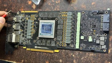 Ktoś stworzył kartę GeForce RTX 2080 Ti z 44 GB pamięci GDDR6