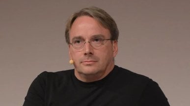 Linus Torvalds rozwiązuje odwieczny konflikt. Można się zdziwić