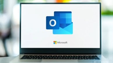 CISA ostrzega przed krytyczną luką w Microsoft Outlook