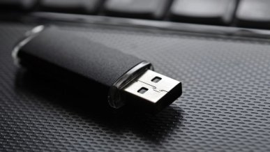 Mit o pamięci flash właśnie upadł? Sześć lat bez zasilania i żadnej utraty danych