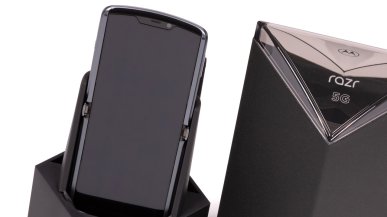 Motorola Razr 2022 i moto X30. Poznaliśmy datę premiery nowych smartfonów