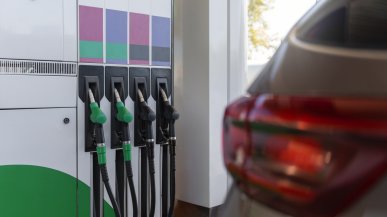 OTOMOTO - Ceny paliw położyły rynek. Czas na elektryki i odwrót od diesla? 