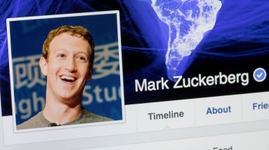 Najpierw go zwalczał, teraz się podlizuje. Zuckerberg z ogromną darowizną dla Trumpa