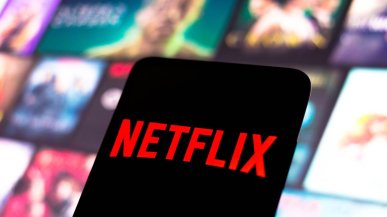 Netflix wprowadza dodatkowe opłaty za dzielenie konta w kolejnych krajach